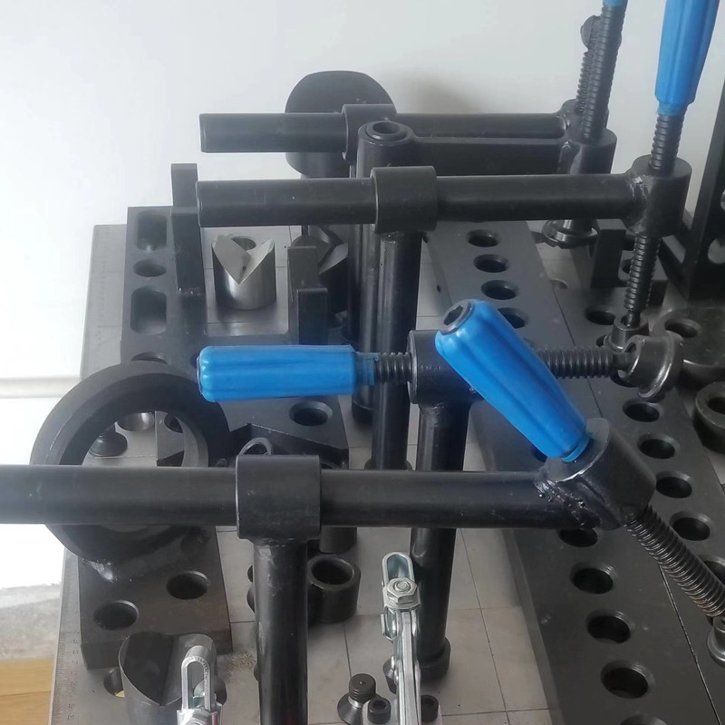 Přečtěte si více o svařovací tabulce 3×5